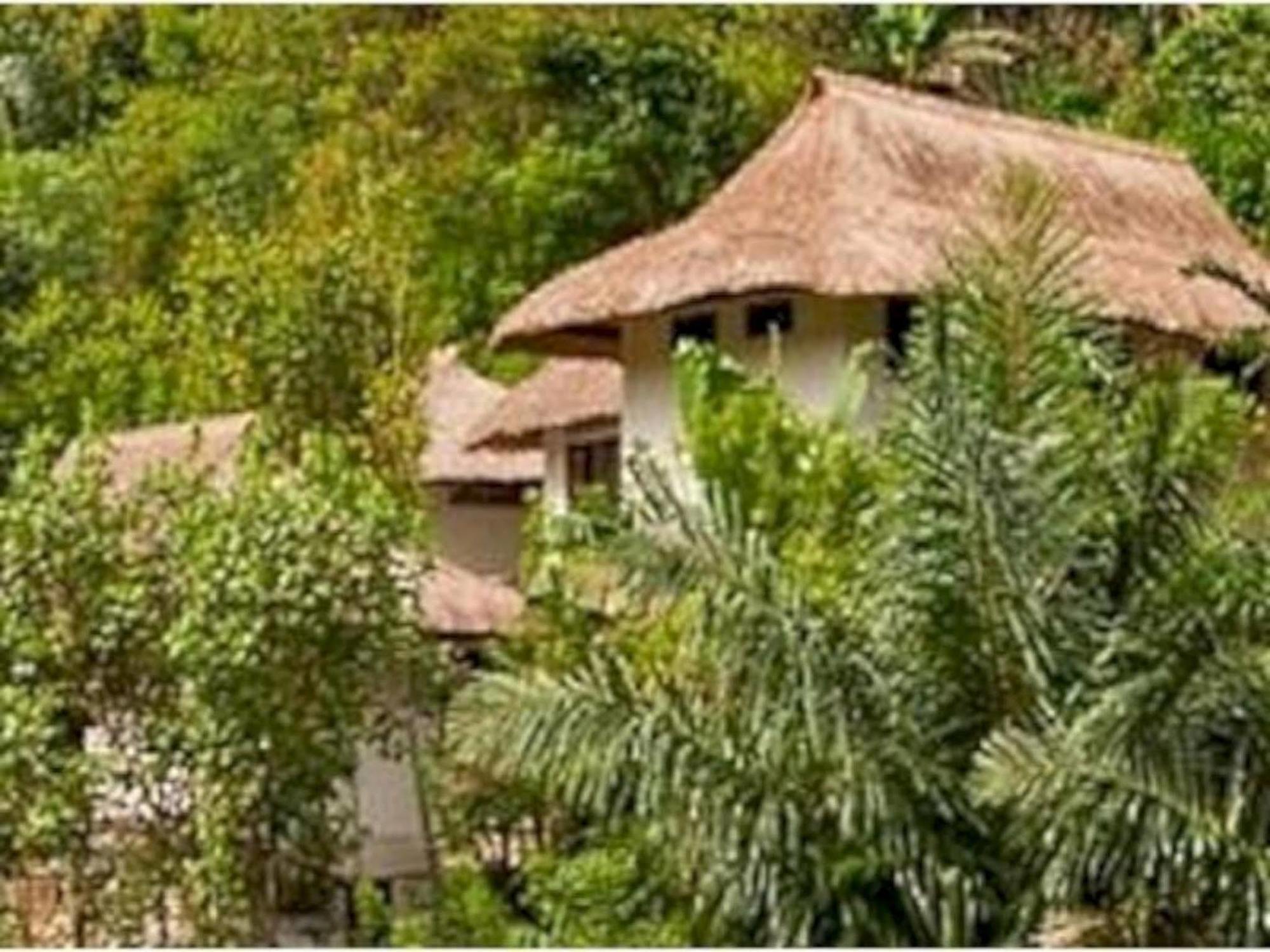 Kelimutu Crater Lakes Ecolodge Desa Kowanara Exterior photo
